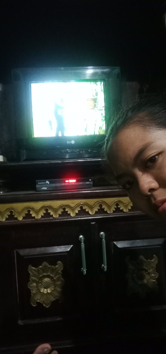 ArinBwi's tweet photo. Kalau saya milih di jemput bosqu,soalnya saya cewek gak pernah jemput pacar bosqu

#indonesiagiveaway35 
@TRANS7 https://t.co/7BU9LShDly