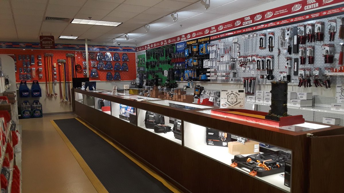VictorDist's tweet photo. FEELING LUCKY?
STOP IN TODAY TO ROLL YOUR OWN DISCOUNT!
Come pick out any tools you've been needing &amp; roll the dice. Discounts up to $500 off!😱

*Roll your own discount is for tools only https://t.co/ole1TuyokZ