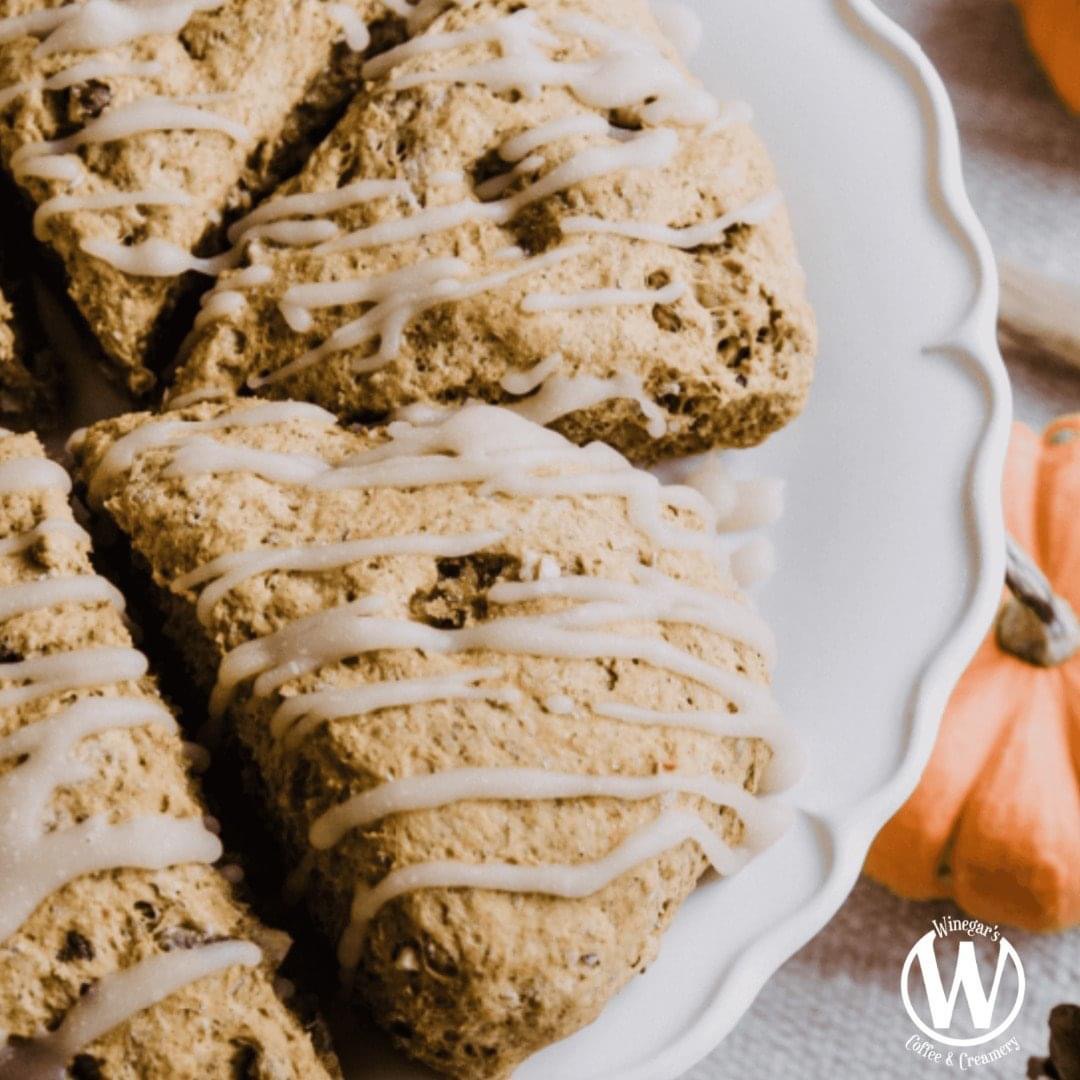 It's Therapy Thursday - buy a drink, get a free pastry! 😋😋

#winegarscoffee #winegarsfam #poweredbywinegars #ellensburg