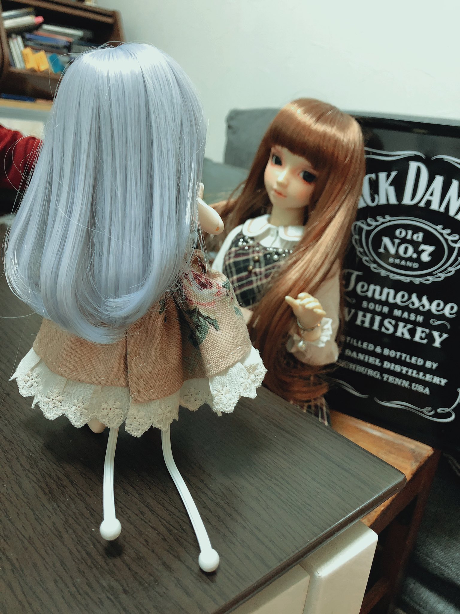 Uzivatel あんなのすい Na Twitteru 旦那がダイソーで素敵なスタンド見つけてきてくれた ぬいぐるみスタンドだけど ランティアちゃんサイズでも充分だし これならドルクのケースに入るから出先でも余裕で使える センチくらいまでの小さなドール