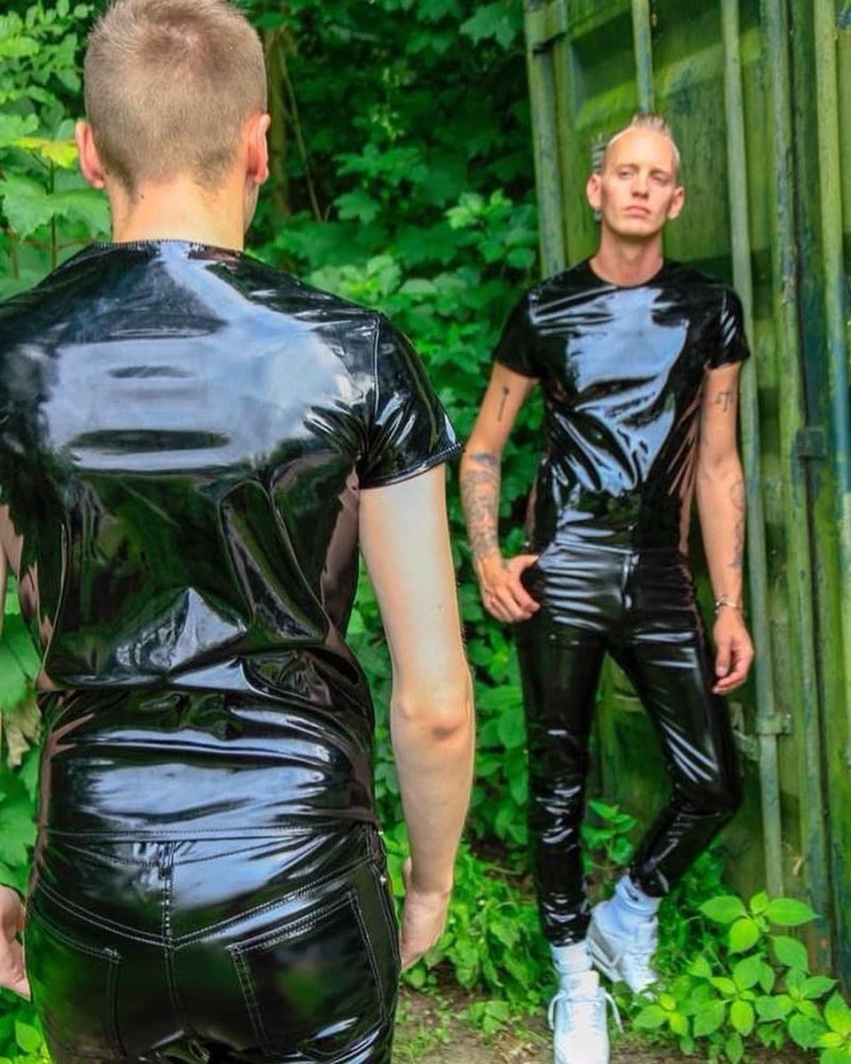 MrRiegillio's tweet photo. What are you looking at @EthanAmsterdam 🧐
https://t.co/wFT6syUOJM https://t.co/tQhQUcGg7C
