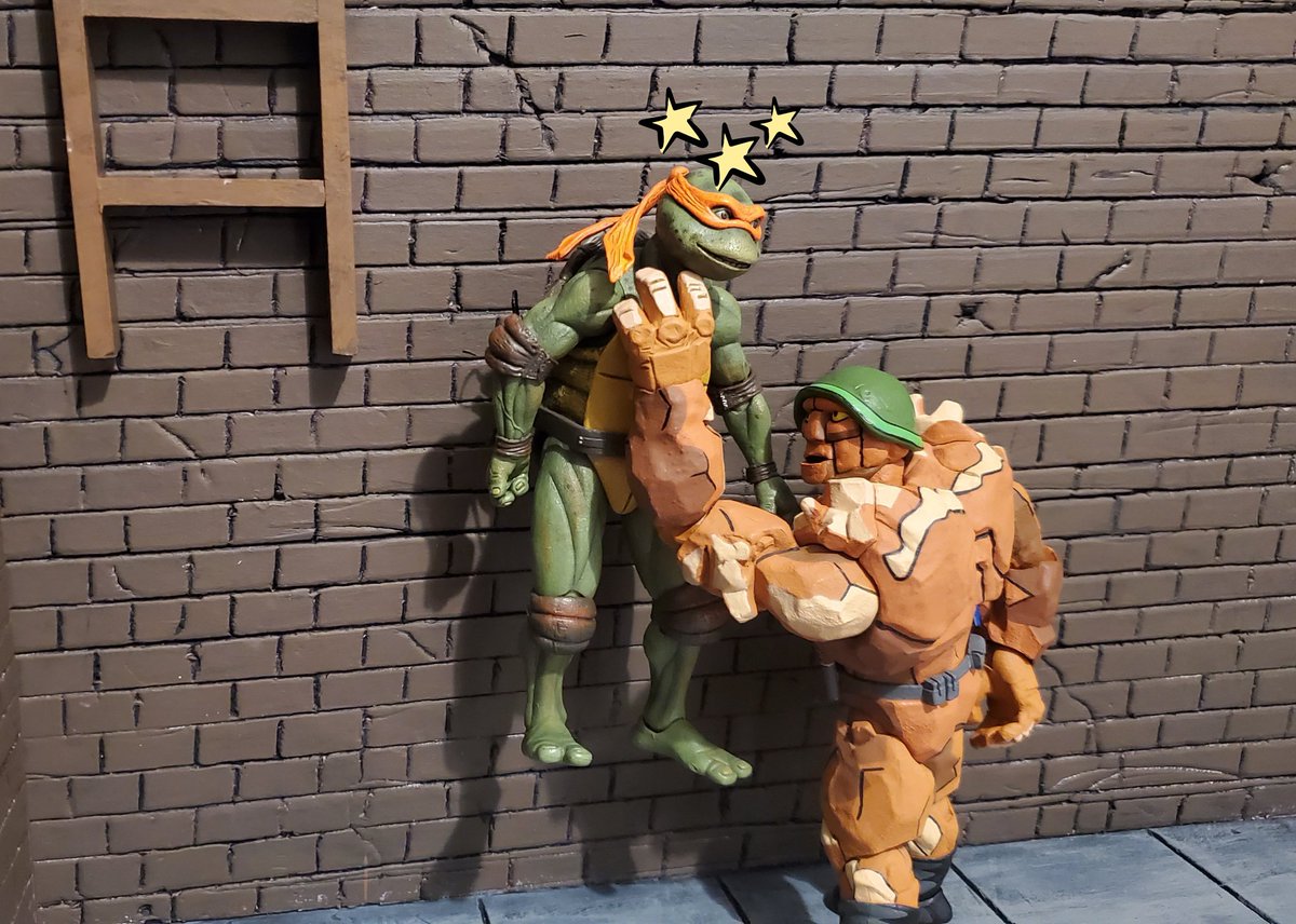 TheSchwabbyShow's tweet photo. "I will ask you one more time, who ate the last slice of PIZZAAA?!!!" @NECA_TOYS #necacollection #funwithtoys https://t.co/Gg7bwgtTlv