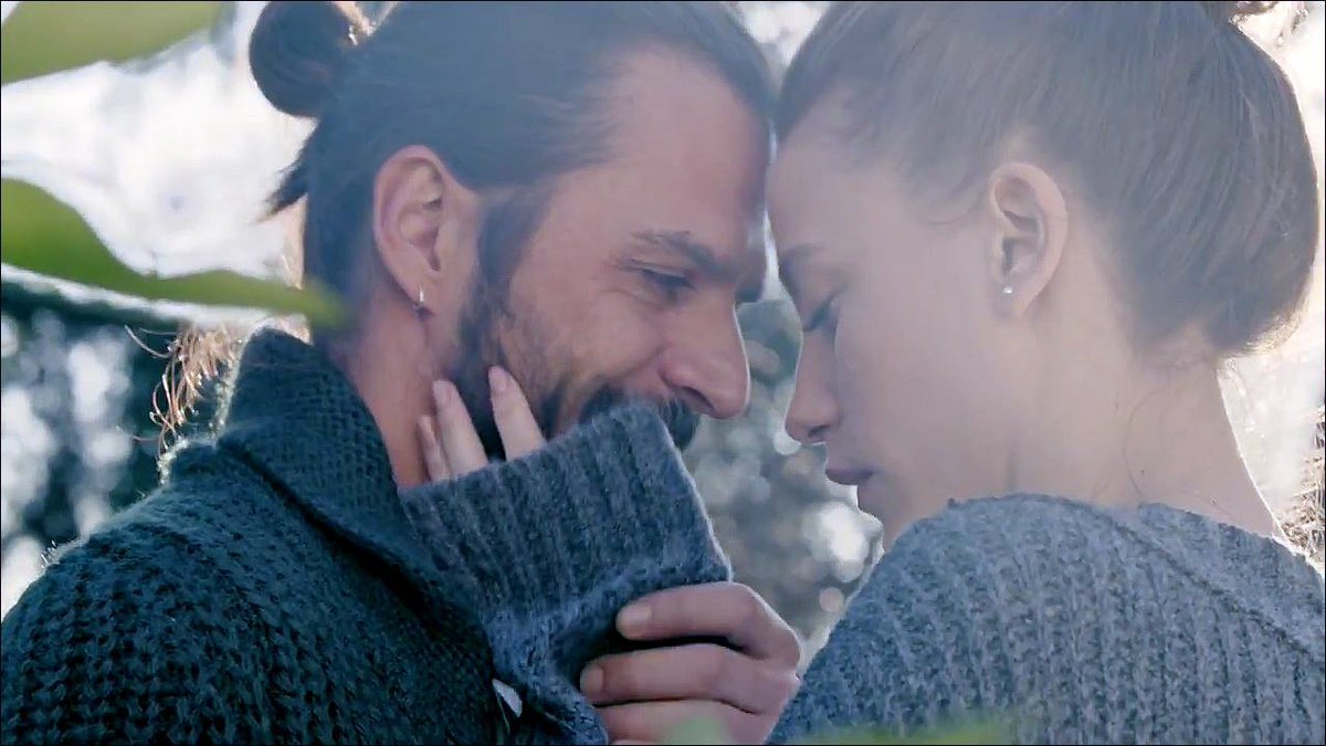 Фи чи пи бюшра девели. Фи чи пи турецкий. Чи пи ча па. Озан гювен фи чи пи. Фи, чи, пи мехмет гунсур.