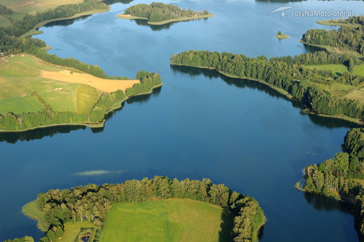 LotyNaMotolotni's tweet photo. Za oknem szału nie ma więc dla rozgrzewki letnie wspomnienia. Więcej zdjeć i lokalizacja: https://t.co/99FyRAnALQ
#mazury #lato #fly4fun https://t.co/CbO5K22EX6