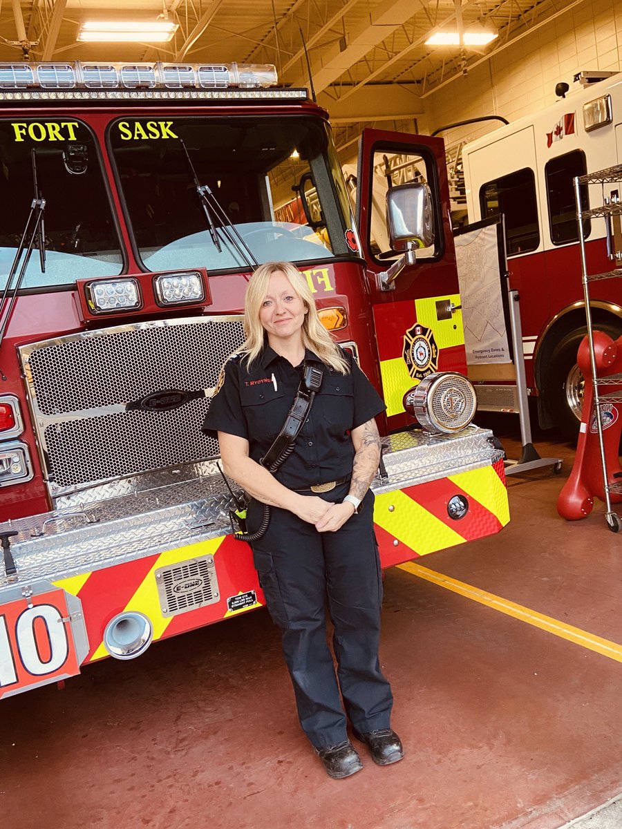CowieHcowie's tweet photo. Our first female A/Captain in the history of Fort Saskatchewan Fire Services!!  Fierce, kind and a great leader!! @CityFortSask @McKerryX https://t.co/n9hpSXpJLC