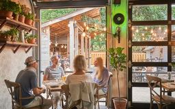 Air it out. 
LUNCH Thurs-Sat
DINNER Tues-Sun
BRUNCH Sunday Funday