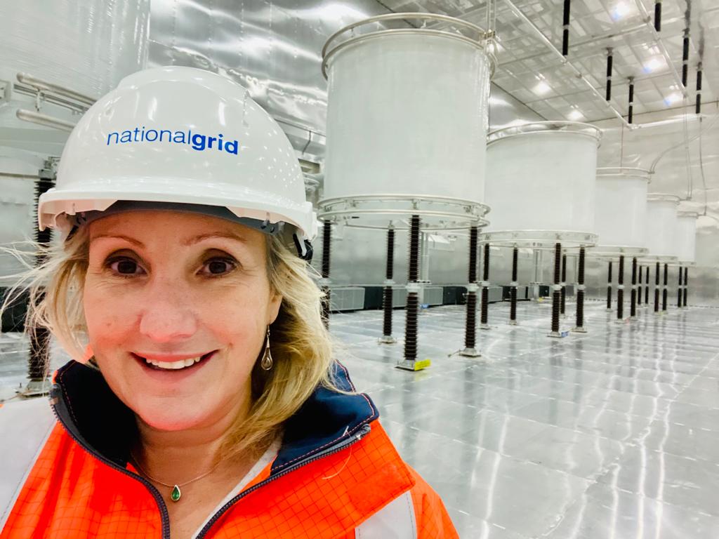 cj_dinenage's tweet photo. Delighted to welcome Energy Minister @KwasiKwarteng to the IFA2 launch in the Gosport Constituency at Daedalus. 🏡This site can power up to 1m homes with clean energy, playing a key role in helping the UK reach its ambitions target of net zero emissions by 2050.
@nationalgriduk https://t.co/CaIeO3CGEX