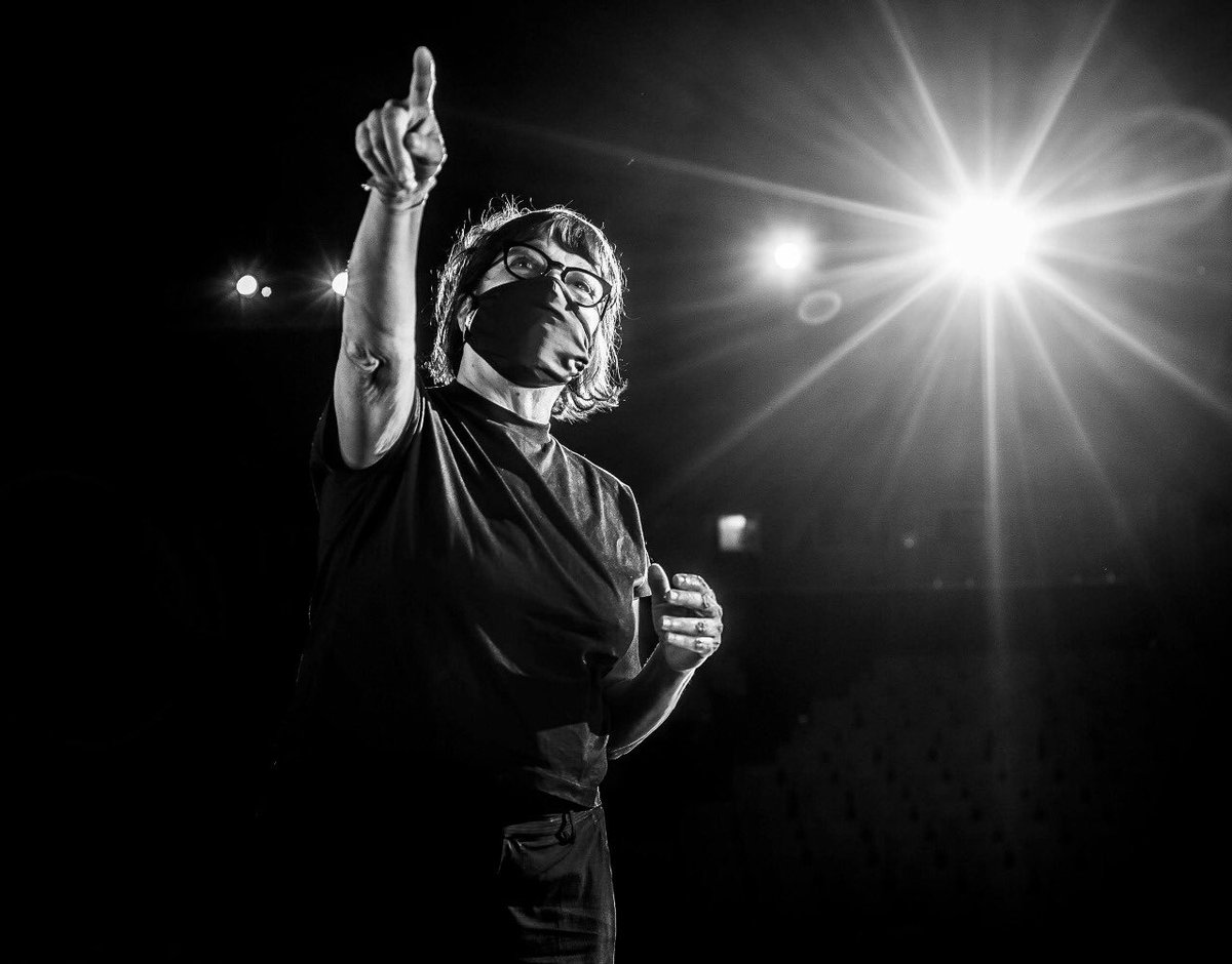 Esta semana comenzaron las grabaciones de MUY BODAS DE SANGRE, Un biodrama trágico, la propuesta audiovisual que dirige Vivi Tellas para el ciclo Modos Híbridos sobre el clásico «Bodas de sangre», de Federico García Lorca