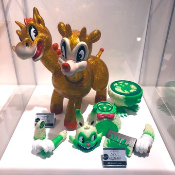 限定1体 kamerian ヘンリー One Off 蓄光GREEN ソフビ bpkh.co.ir