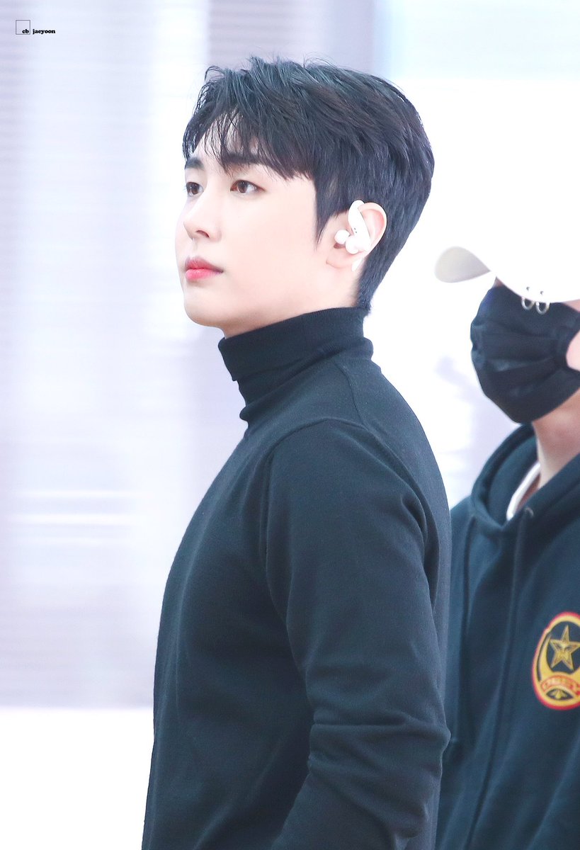 Timetojaeyoon's tweet photo. 191016 인천공항
#SF9 #재윤 #jaeyoon #ジェユン https://t.co/ER6SPG9tno