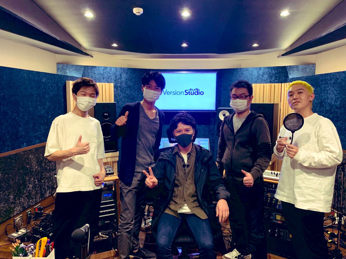 banananeedle_'s tweet image. 今日は新しく渋谷と代官山の間にできたレコスタにお邪魔してきました^ ^
お洒落だし、コンソールの音が素敵🍌😆
ワクワクドキドキで帰路なうですが、なにかできるとよいなー😆
#VersionStudio