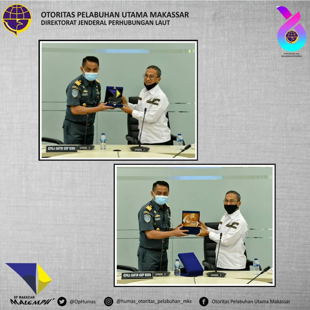 OpHumas's tweet photo. Bali, 15 Oktober 2020
Tim SMRT dari Kantor Otoritas Pelabuhan Utama Makasar melakukan  Studi Banding ke Kesyahbandaran dan Otoritas Pelabuhan Kelas II Benoa, Bali.  Dalam kunjungan tersebut , Tim SMRT OP Makassar dipimpin langsung oleh Kepala Kantor OP Makassar, Rahmatullah https://t.co/jfn4bHPQ3Z