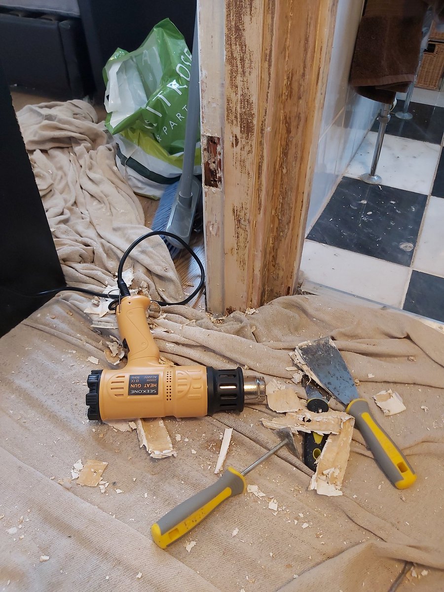 SwedishGeezer's tweet photo. My wife now says this bollox is a higher priority than re-watching season 12 of the Simpsons and she also claims that paying Sky TV extra to watch Fulham vs Sheffield Wednesday is not essential household spending. Is this against my human rights? #help #hateDIY https://t.co/oK7xsfbMe1