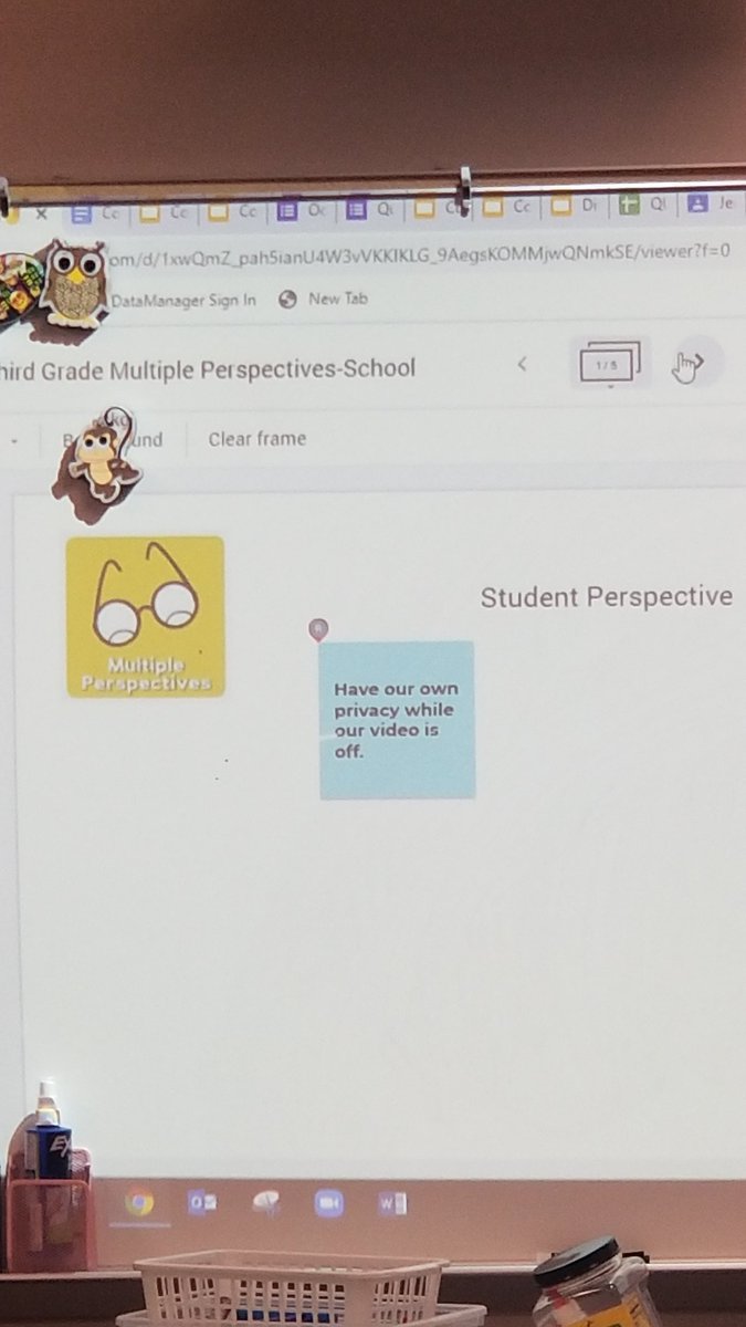 jadamseducator's tweet photo. Mrs. Jennings 3rd grade Virtual Academy QUEST Ss are in Multiple Perspectives Zoom breakout rooms. Ss are using Jamboard to post sticky note comments based on their assigned perspective. 
#fisdquest
@FISDAdvAcad 
@TalleyElem https://t.co/7kRSHlrxOM