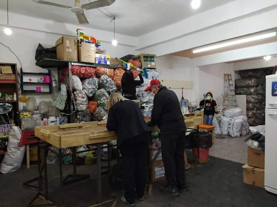 fundacore's tweet photo. Preparando después de meses la carga del aluminio. Gracias a todos Uds , es posible https://t.co/CKBjy1LciA