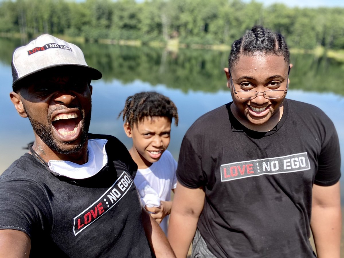 MrLoveNoEgo's tweet image. We #outchere ! 🤣
@mrlovenoego and 
Courage to be You Mentoring!
#lovenoego 
#lovenoegofoundation 
#youthmentoring 
#youthsupport 
#students 
#ages10to24 
#nocapp