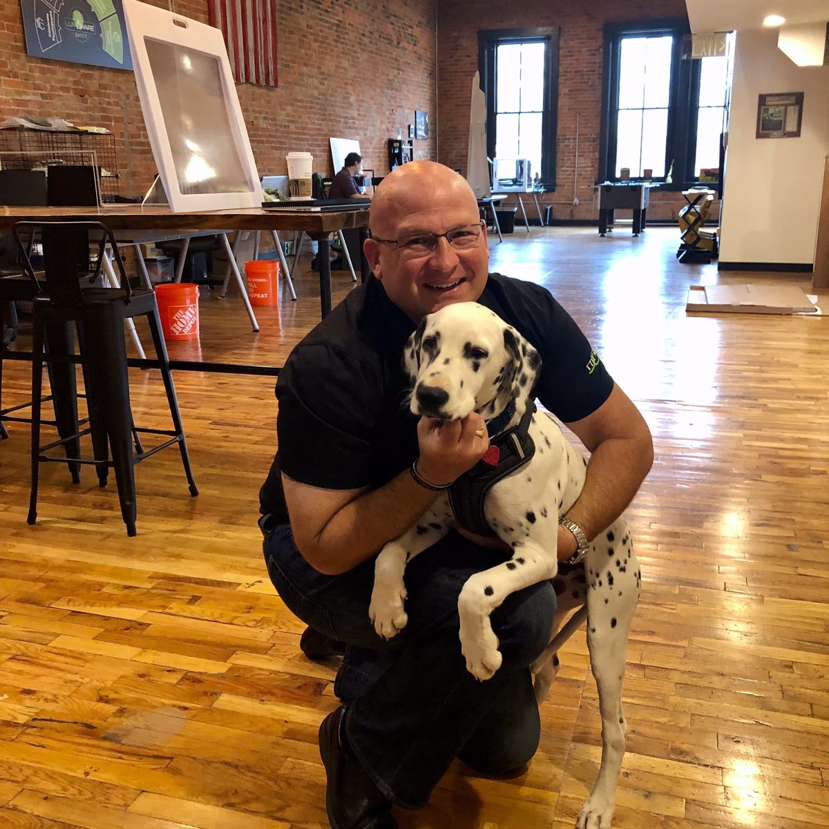 LumAware tweet media