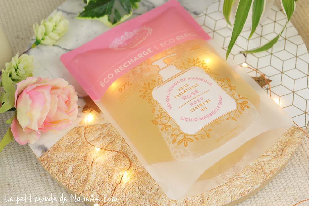 natieak's tweet photo. Je vous présente les éco-recharges de Panier des sens : allez hop, en route vers la Provence ❤️➡️
https://t.co/JmpLSHEtTh
#panierdessens #provence #ecorecharge #rose #lavande #soap #savondemarseille https://t.co/nUuupaiFPm