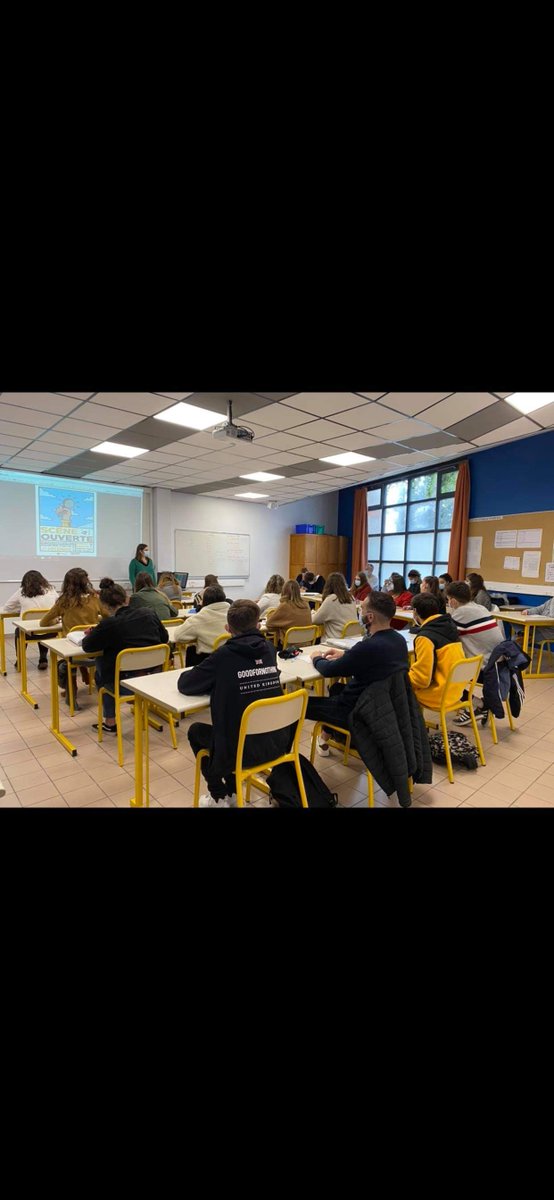 BtsComAgen's tweet photo. C’est le grand jour pour les étudiants de première année qui assistent à leur deux premiers briefs annonceurs !
Le premier pour la Scène ouverte du lycée et le second avec Alicia Clos, une ancienne étudiante.
#sceneouverte #projetcdi #BtsComAgen #evenementiel https://t.co/8bLCc7pGIJ