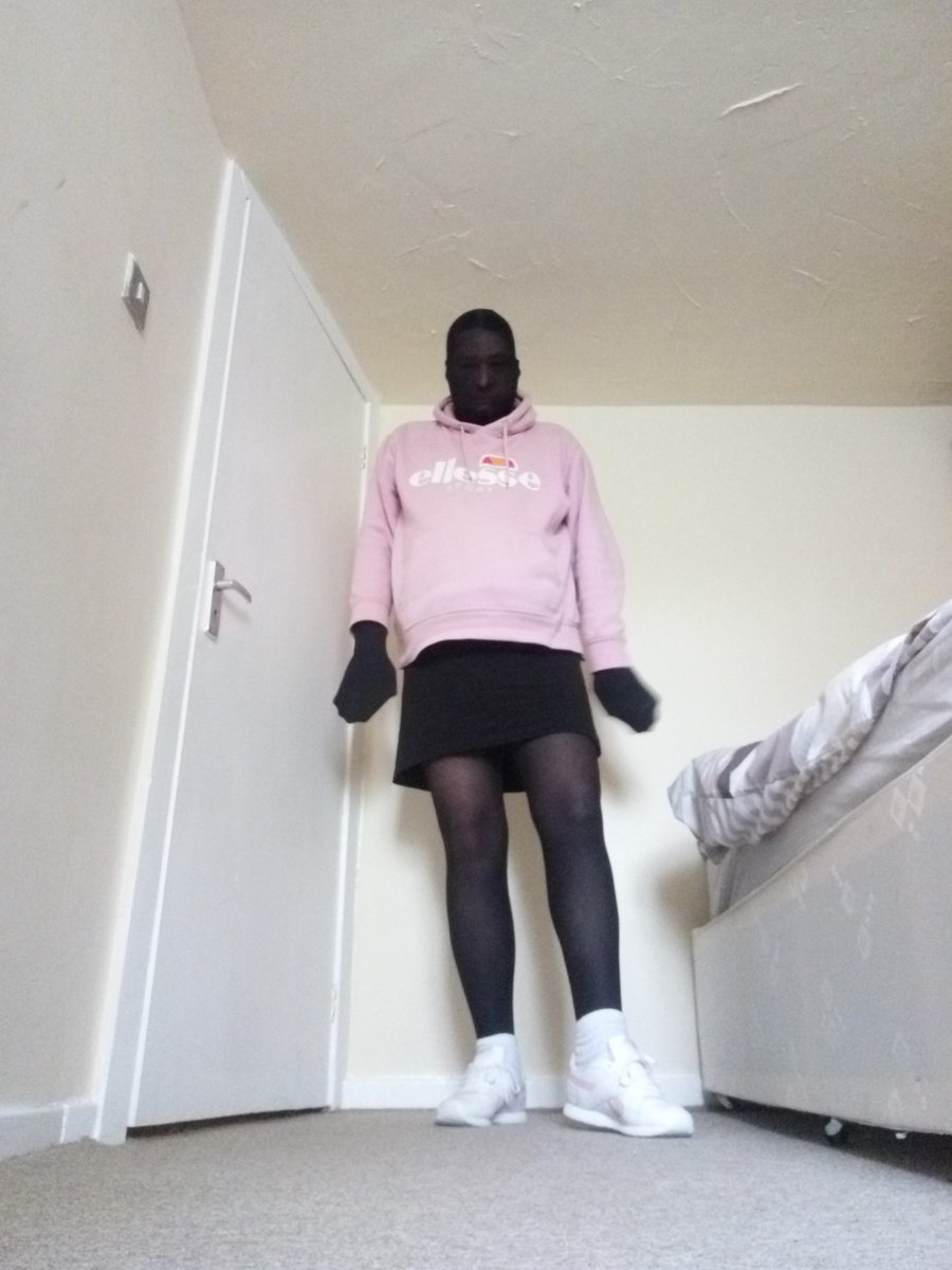 encasedinnylon's tweet photo. Pantyhose encasement #pantyhose #encasement #encased #zenti #hosiery #tights #black #covered #in #masking #pantyhoseencasement https://t.co/OubpcS0n4l