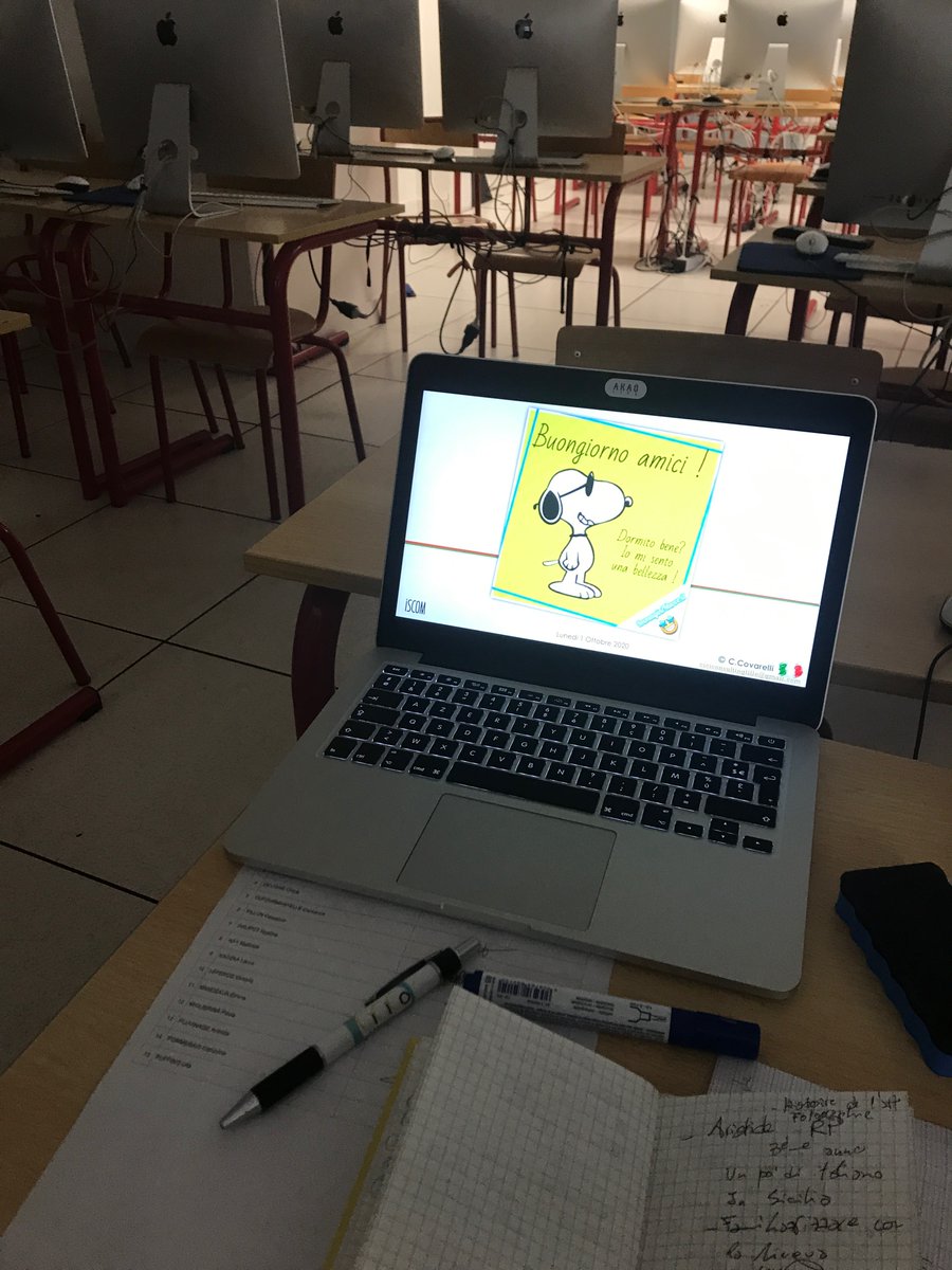 carocovarelli's tweet photo. De présentiel à distanciel, une très belle aventure a démarré pour moi au sein de l'@iscom Lille avec des étudiants passionnés.
#formations #formationenligne #ecoledecommunication #ecolemarketing #evenementiel https://t.co/odoYCGMKl4