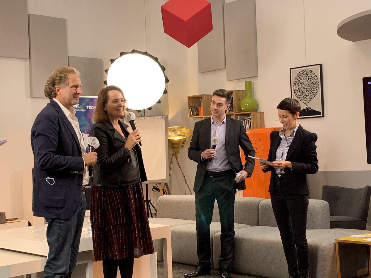 frsebag's tweet photo. #top250num Le trophée croissance #saas est décerné à la société @Talentsoft 700 collaborateurs et 100M$ de chiffre d’affaires en 2020 Congrats💪 @jsarcis et à toutes les équipes https://t.co/qeIa5r67oW