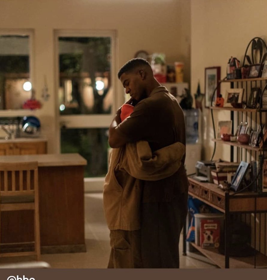 WeAreWhoWeAreF1's tweet photo. From @hbo’s insta : @KidCudi @jkseamon1 #thathug 
#WeAreWhoWeAre #wawwa #WeAreWhoWeAreHBO https://t.co/IbeoYc8Vha