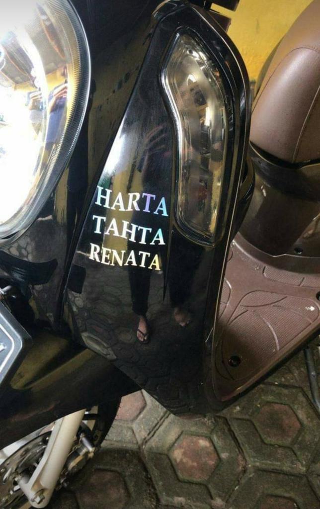 serenagomez___'s tweet photo. di motor doi TB tb ada kek beginian, rasanya seperti anda menjadi ironmen https://t.co/gEiDyc6MFC