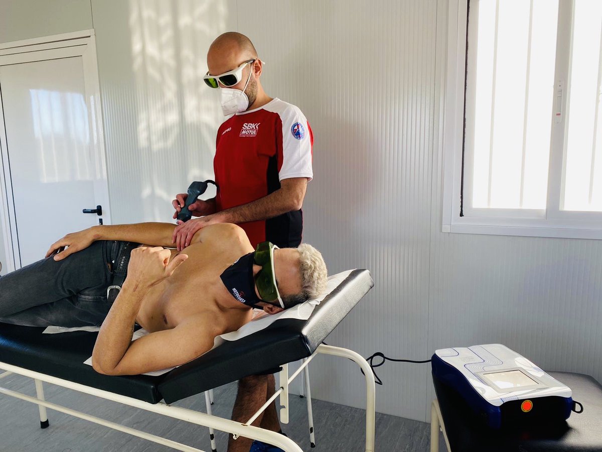 clinicamobile tweet media