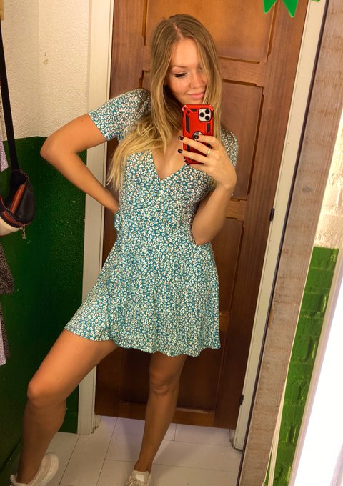 A bit of shopping today 🛍🤪 Which one should I take?  If you want to spoil me you can pay for one of these<a href="/tag/onlyfans"class="tags"><span>#onlyfans</span></a>