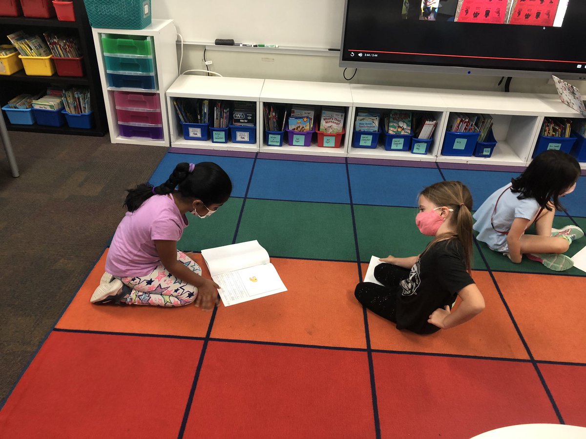 Oswald_Firsties's tweet photo. Good writers work with partners to revise their stories! https://t.co/nXpPs5XRGL