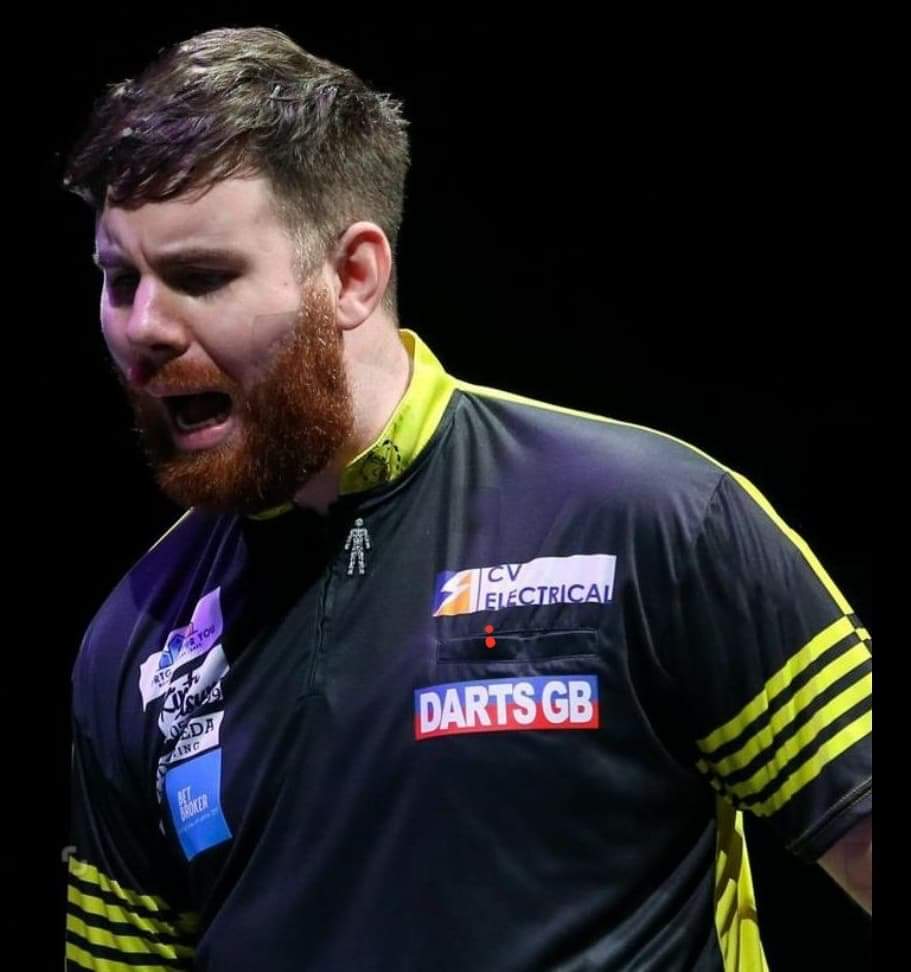 SUPERDARTS tweet media