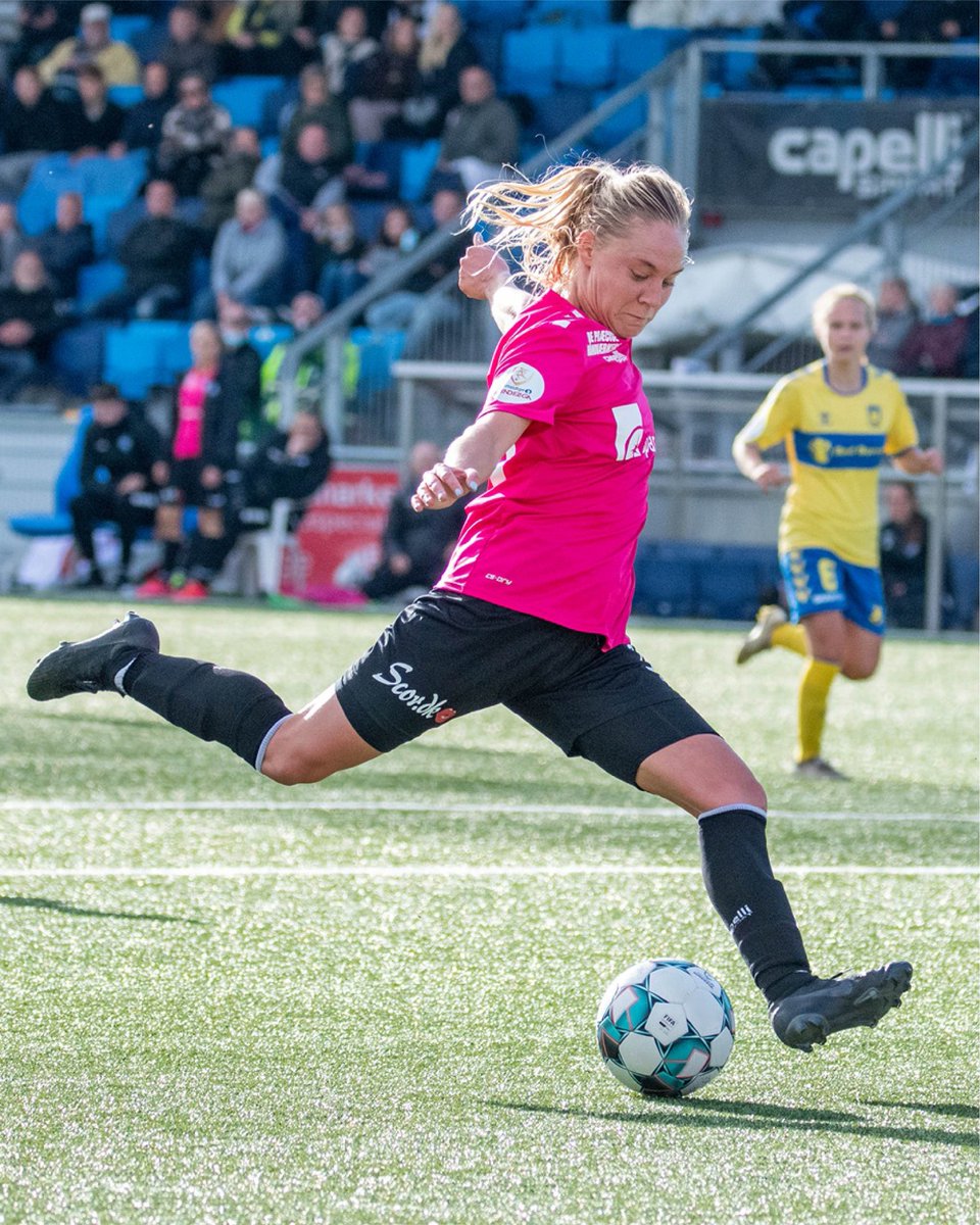 SoccerSTL's tweet photo. Maddie Pokorny was elected Spar Nord Køge Bay Woman of the Match after two goals and what seemed like an endlessly large number of metres travelled towards Brøndby 👏⚽️

Catch up on her season at the bio page I maintain 
https://t.co/EWqtSwxGie https://t.co/sfvxCzoabf