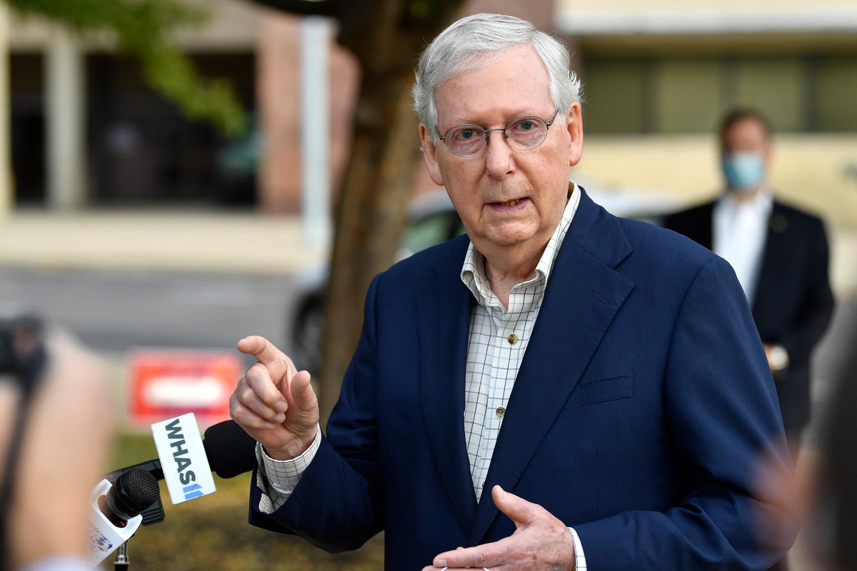 's tweet image. Mitch McConnell says he will start Senate floor consideration of Amy Coney Barrett's nomination next Friday cnn.it/37fxAfT