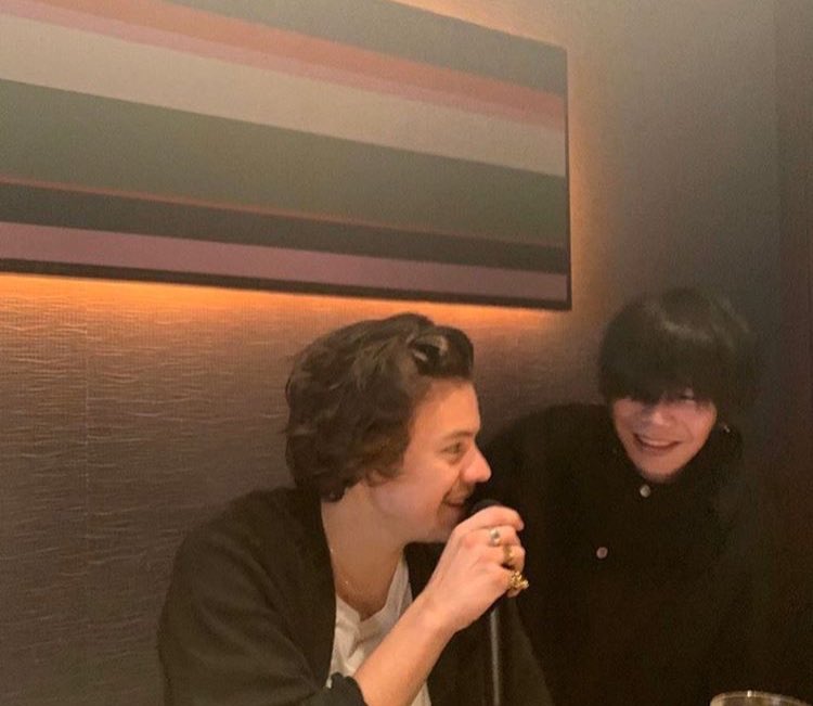 pics of harry that radiate boyfriend energy... a thread