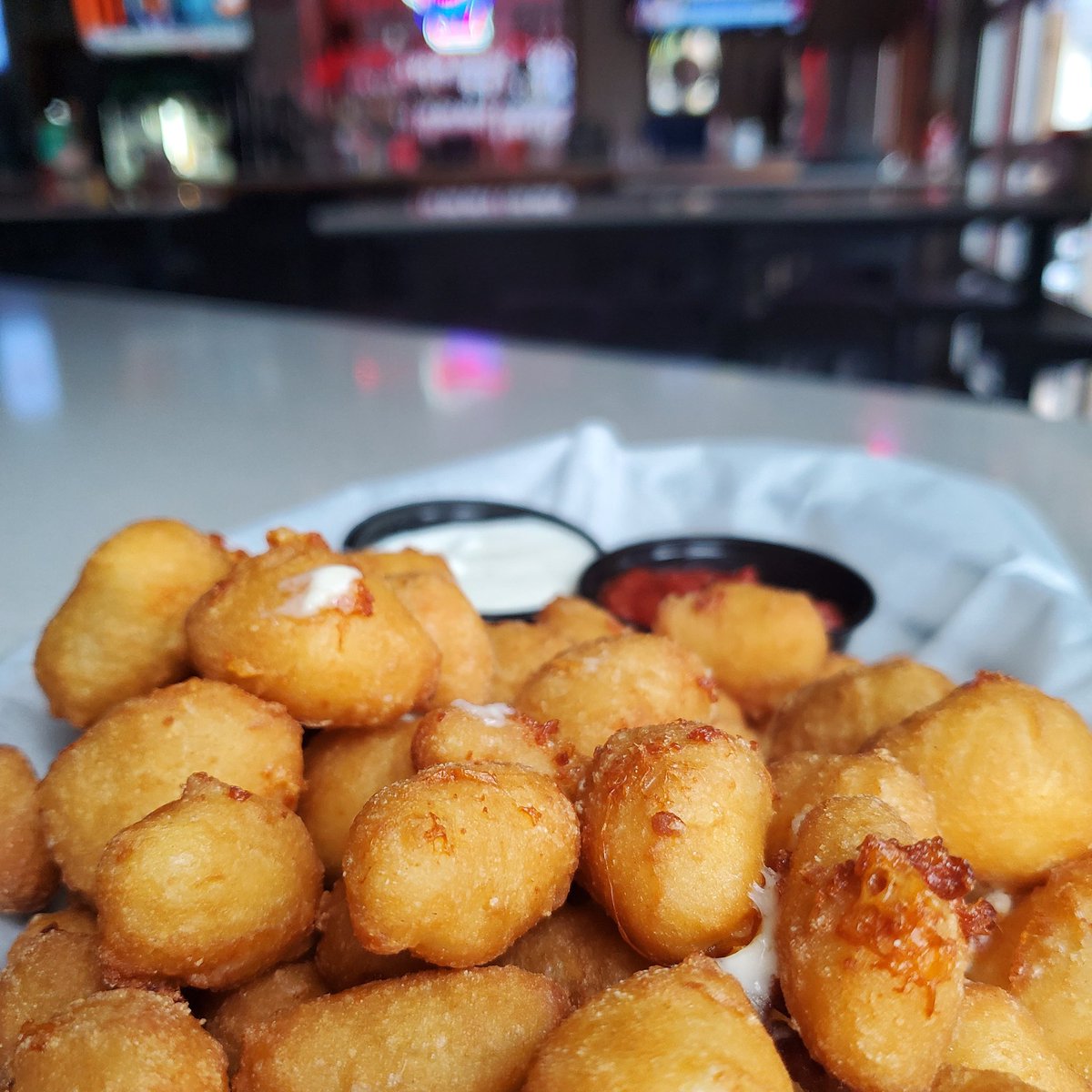 National Cheese Curd Day! Stop in and try our classic curds. #cheesecurds #wauwatosa #mke #tosavillage #foodie #leffsluckytown