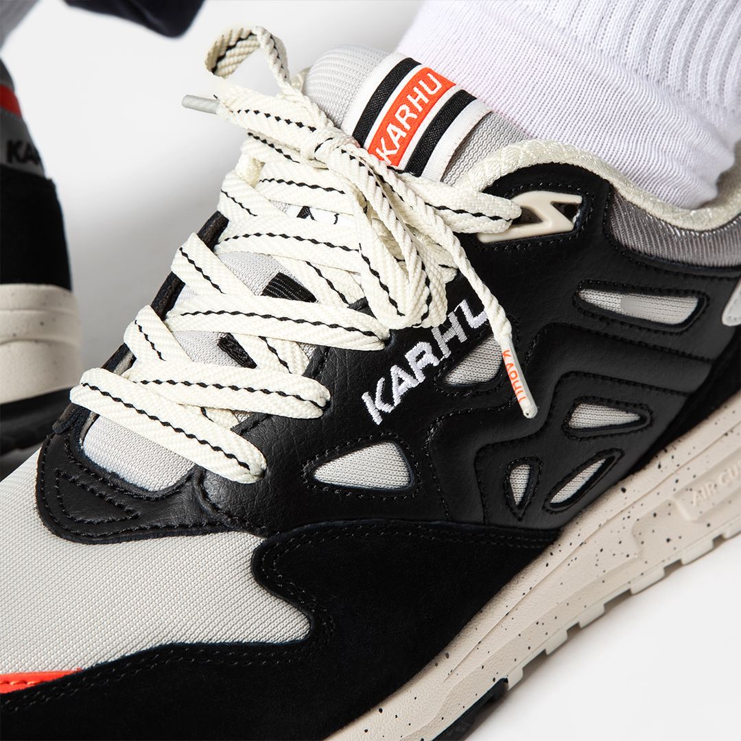 titoloshop's tweet photo. #comingNEXT 🟠 Karhu Legacy 96 "Jet Black / Gray Violet" dropping #TONIGHT online 0.00AM cest.
be there ➡️ https://t.co/Zw8io2gBVF
US 7.5 (40.5) - US 11 (45)
🔎 F806013
#titoloSHOP
#titolo
#karhu
#karhuLEGACY96
#legacy96 https://t.co/5IxceW7hHO