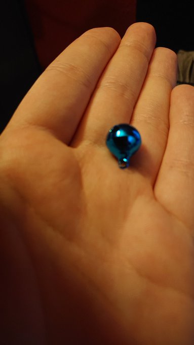 Noooo my big Buttplug has lost his last Bell 😔  We are off to a good start. Going Live now on @plexstorm<a href="/tag/beautiful"class="tags"><span>#beautiful</span></a><a href="/tag/pretty"class="tags"><span>#pretty</span></a><a href="/tag/soapbubbles"class="tags"><span>#soapbubbles</span></a><a href="/tag/bigbubblebur"class="tags"><span>#bigbubblebur</span></a>