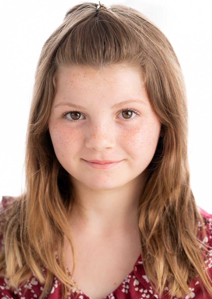 bonnieandbetty1's tweet photo. Well done to all these kiddies just confirmed for Supporting Artiste work on major new ITV Drama Series! #teambobe #extrasdivision #childextras #childsupportingartistes #extrasagency https://t.co/AXGYPZ2vu4