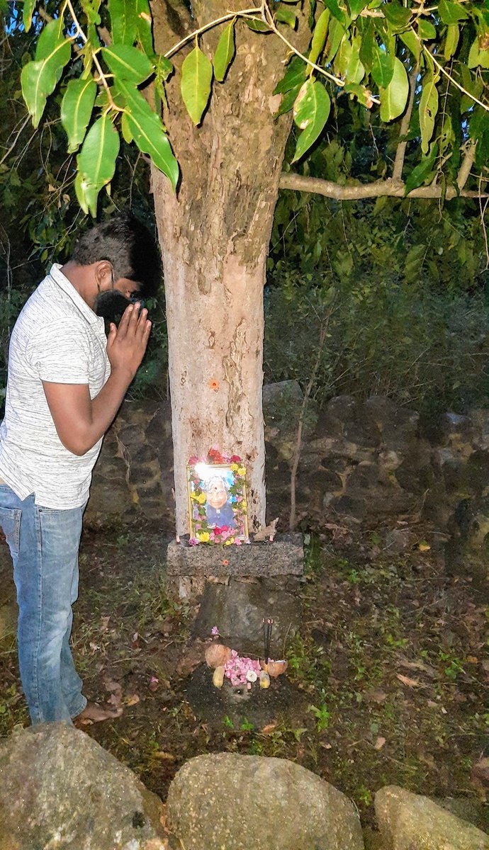 ramkumarg28's tweet photo. Paid respect to the Missile Man Dr. APJ. Abdul Kalam Sir on his 89th Birthday by #Siruvani_Vizhuthugal in Siruvani-Nandangarai check dam under Jamun tree which was planted by himself on his 80th birthday in 2011

#APJAbdulKalam #Birthday #Abdulkalam #Kalam #Missileman 
#Siruvani https://t.co/dG0SxDY86P