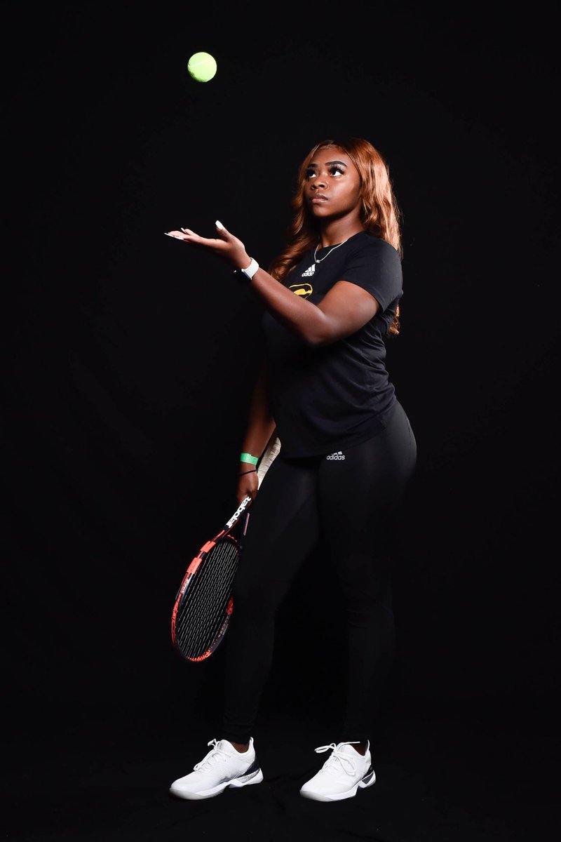 adoreeebritt's tweet photo. New Year, Same Goals🤯🎾#sophomoreszn https://t.co/wcaXnIhiSP