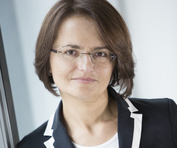 Obywatelski's tweet photo. O 13:15 w najbliższą sobotę zapraszamy na transmisję sesji II pt. "Siła lokalności dla budowy Europejskiego Zielonego Ładu". Gdzie są nasze największe szanse - oddolnie i odgórnie - które pozwolą przygotować się do nadchodzących zmian?
Partnerzy: @EUinPL, @PRegiony, @FortumPolska https://t.co/FxgmaXRzhH