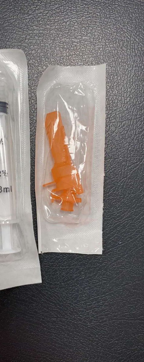 WSWLDR_4bsrhm's tweet photo. I have fda needles and syringes, friends who need it, contact me, WeChat: 467551420 whats app: +86 13102145293 If there are more than 2 middlemen who can’t reach the real buyer, don’t disturb!  !  ! https://t.co/oMYIfSB4q9