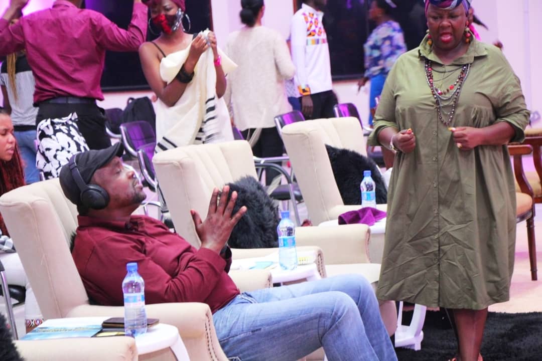 JccKenya's tweet photo. WE BREAK THROUGH
As the church, we shall not be hindered by the world, the word of God shall not be limited. We serve a God of breakthrough and He shall open π doors for us. He pours on us FRESH oil on us and we shall win, He shall fight for us, we shall prevail.
#5DaysOfPrayer https://t.co/qr6qlGIS9p
