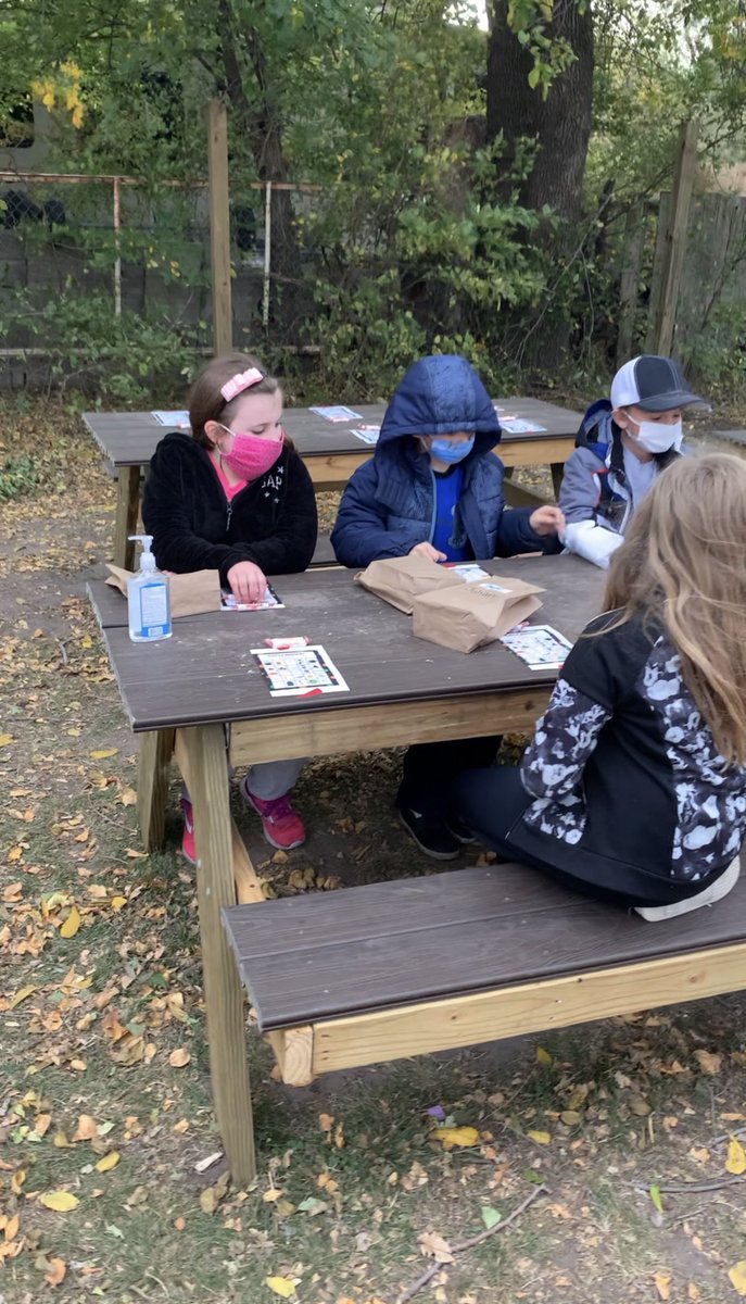 DrRonBarry's tweet image. BTW, Bentley Primary School PTO is on top of it. Hand sanitizer sighting at the Bingo station at the outdoor classroom Pumpkin Patch. Thank you parents for making this experience fun and safe for our kids!  #ParentInvolvement #SafeAndFun #BPSPride #440Proud
