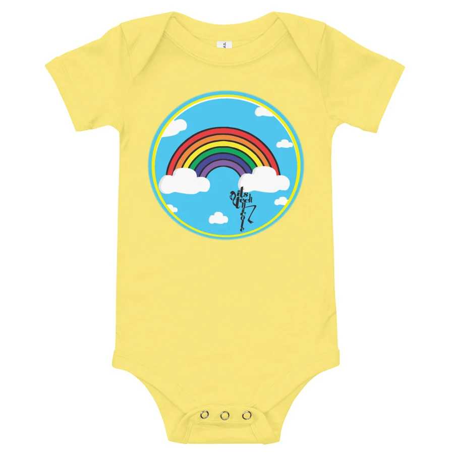 itstechnicole's tweet photo. This #rainbow 🌈 & #clouds ☁️ design is available in a onesie/bodysuit in sizes 0 to 24 months, for toddlers from size 2T to 5T, and youth sizes S to XL. Shop 🔗 in my bio & follow @Itstechnicole for more! ❤ #ItsTechNicole #art #colorful #babyonesie #rainbowbaby #rainbowofjoy https://t.co/sRM5zVhFCy