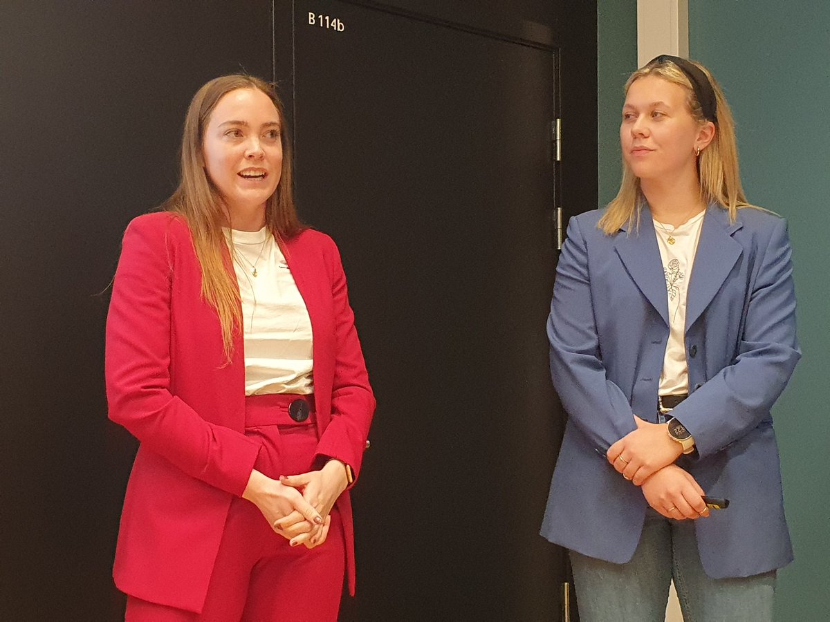 GGDTrondheim's tweet photo. Datadrevne beslutninger må baseres på godt personvern og god datakvalitet! Enighet blant @Lighthouse_8 (her representert ved Maren og Oda) @polarismedia ( ved Jørgen)  #ggdtrd #ggddata https://t.co/utktb0nIkv