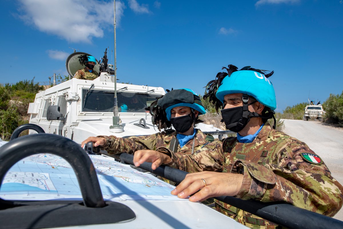 SM_Difesa's tweet photo. #15ottobre
Tra le attività operative attualmente svolte dal contingente italiano di #UNIFIL_ vi è la realizzazione di check points necessari a garantire la sicurezza nel Sud del Libano e il rispetto della Ris. 1701 @UN
#ForzeArmate 🇮🇹
#UnaForzaperilPaese
https://t.co/ti9yo6MDSX https://t.co/Qq18VWpiFx