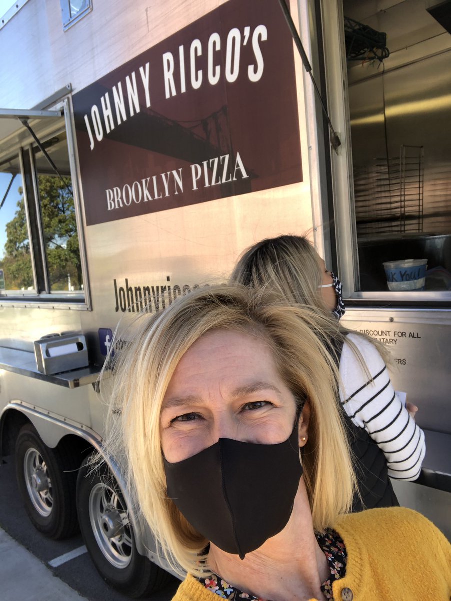 brammerk's tweet photo. Thanks for the awesome lunch! @johnnyriccos https://t.co/wHmb3zEef5