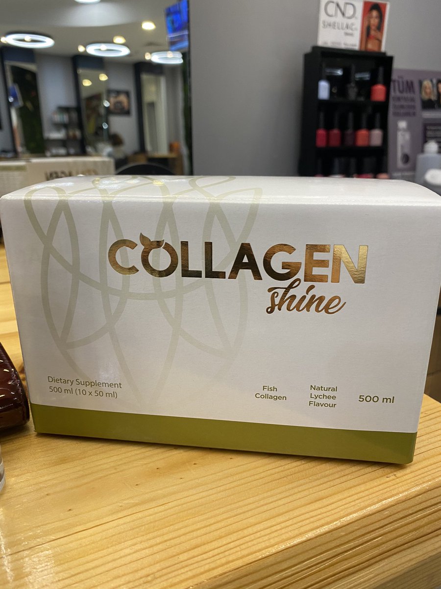 Marketlerden sonra sıra kuaförlerde mi? “İlaç değildir.” ibaresi bulunsa da besin takviyeleri eczane dışında başka bir yerden alınmamalı. Bu ürün eczanelerde satılmıyor, kuaförlere verilmiş. Fiyat politikasından dolayı eczanelere girmemişler SÖZDE. <a href="/drfahrettinkoca/">Dr. Fahrettin Koca</a> @Csarialiogl